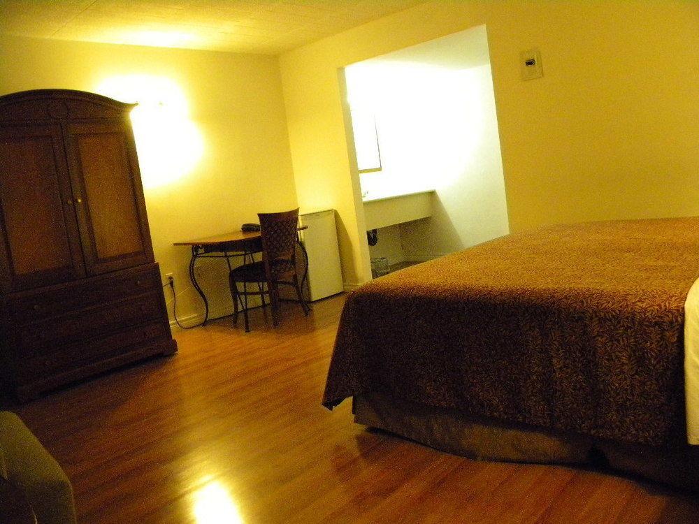 מפלי הניאגרה Fairway Inn By The Falls מראה חיצוני תמונה