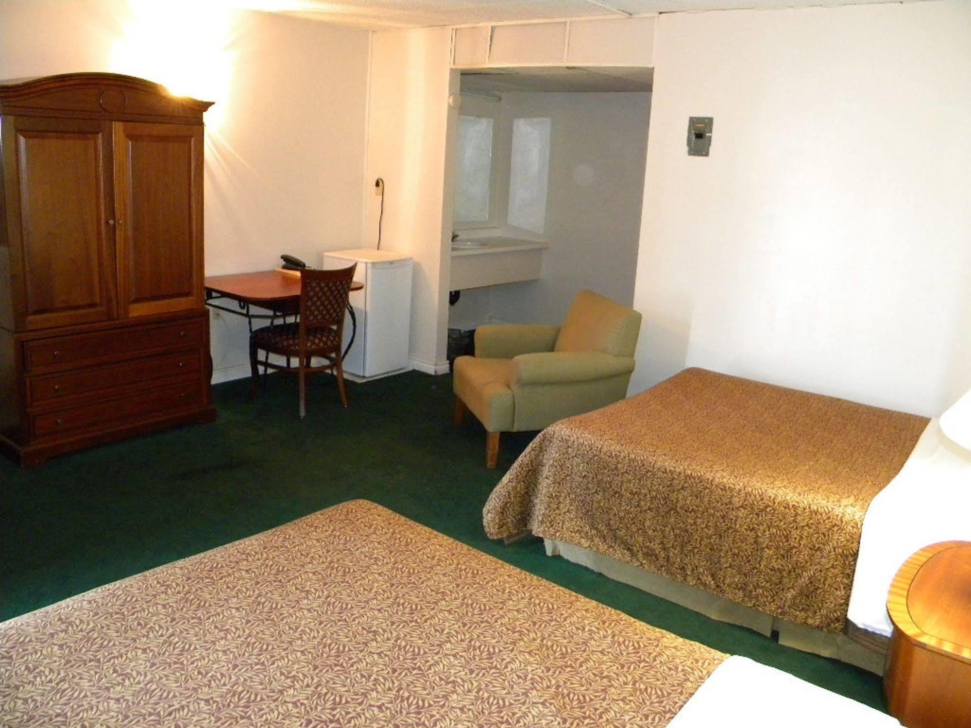 מפלי הניאגרה Fairway Inn By The Falls מראה חיצוני תמונה
