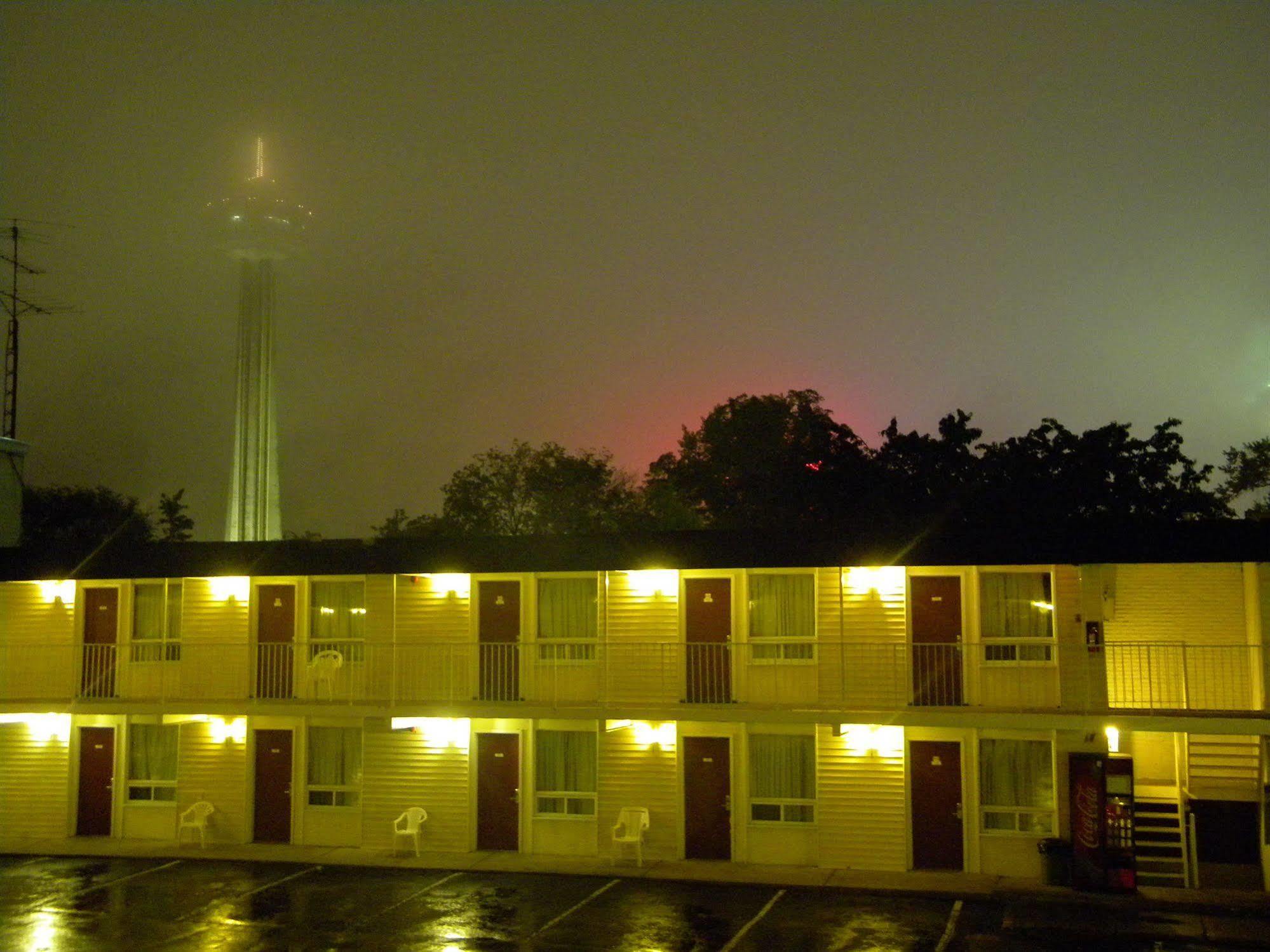 מפלי הניאגרה Fairway Inn By The Falls מראה חיצוני תמונה