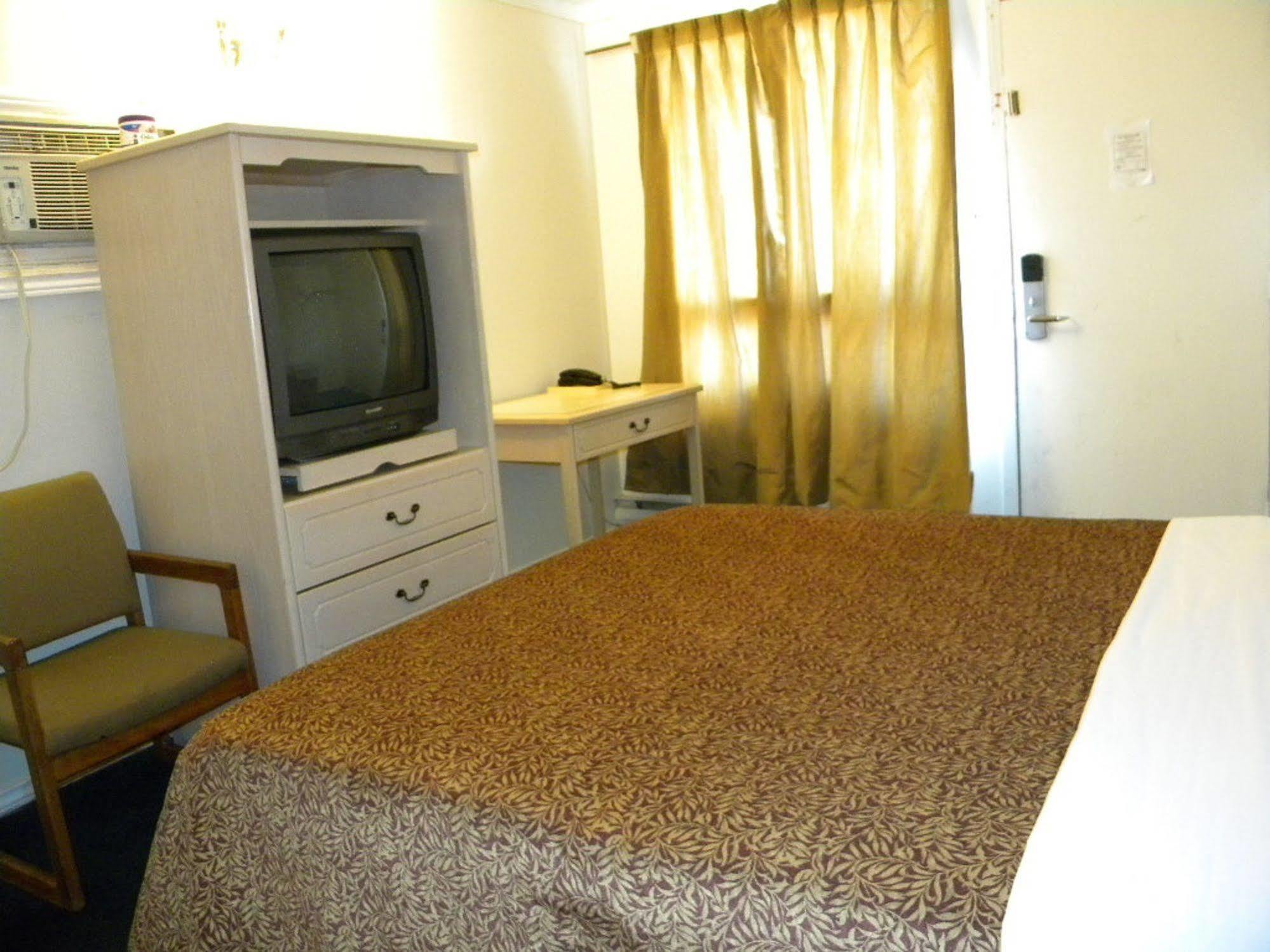 מפלי הניאגרה Fairway Inn By The Falls מראה חיצוני תמונה